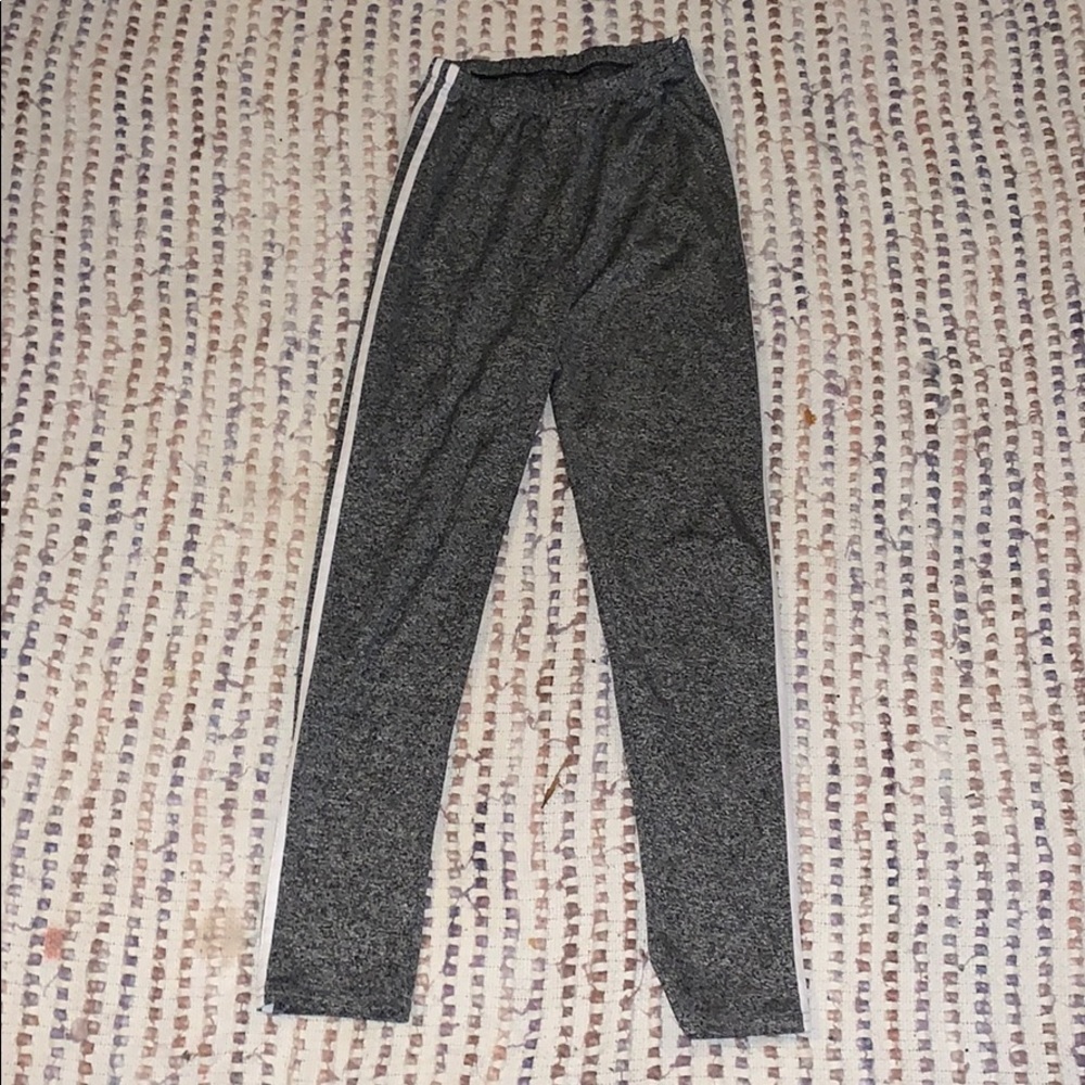 Leggings.